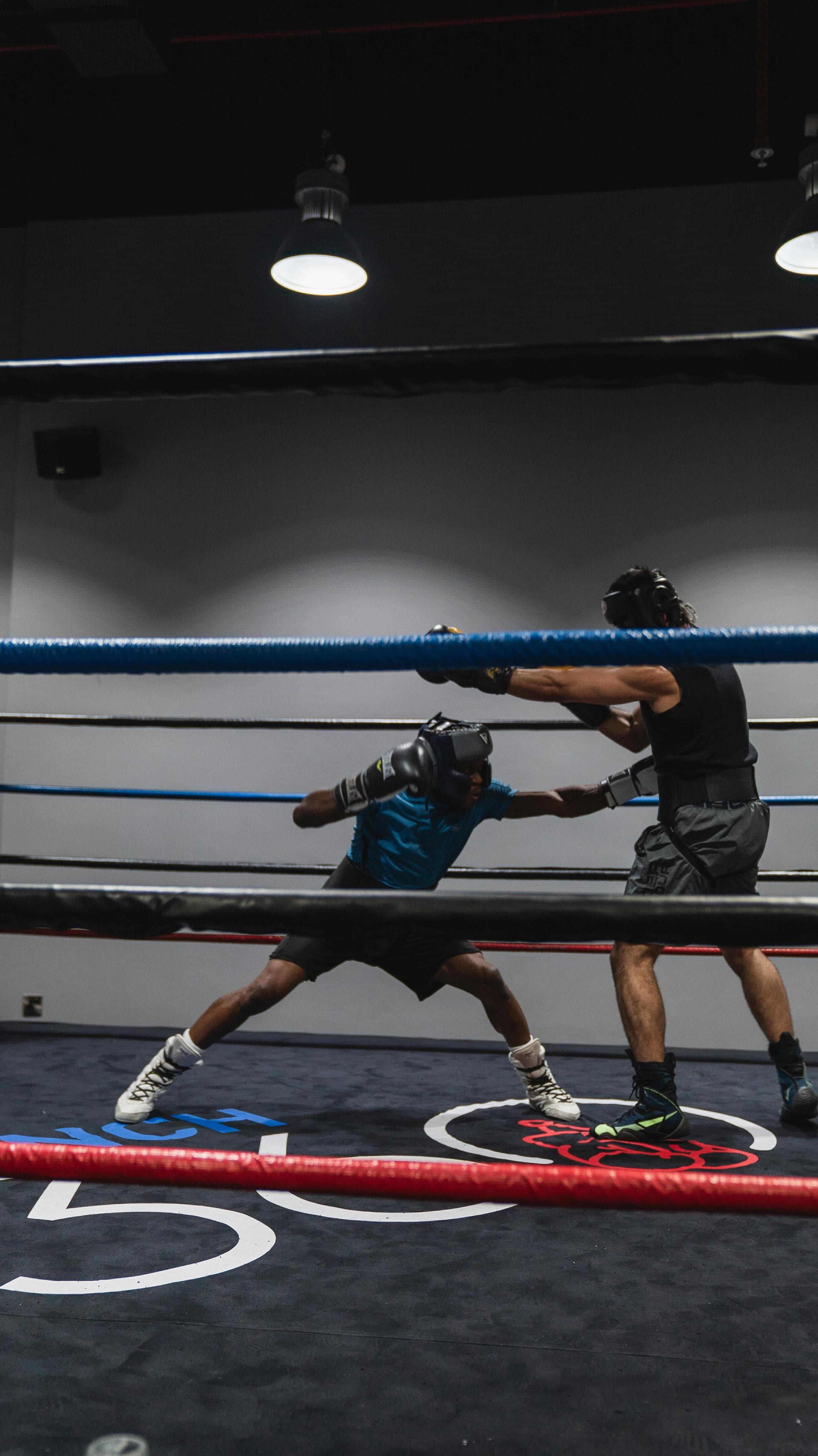 Counter‑Puncher